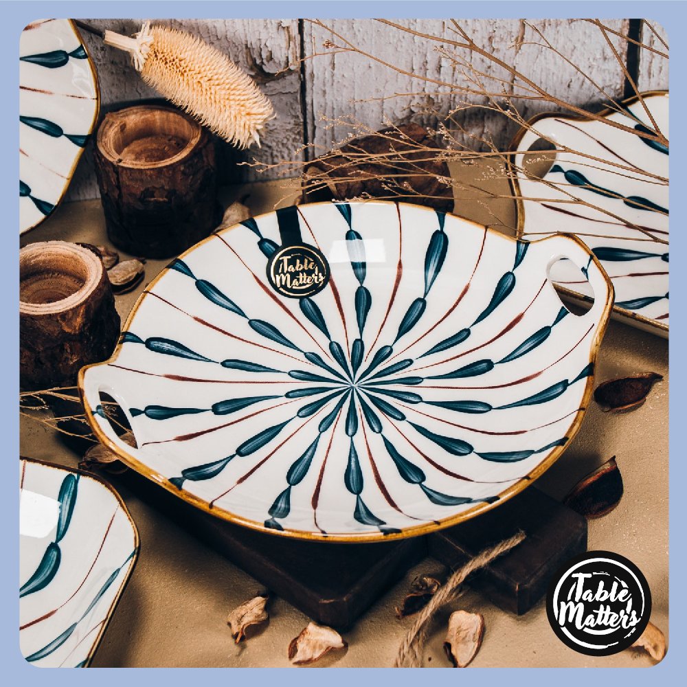 4-Firework-9-2-inch-Round-Plate-with-Handles-Tableware-ProductListing